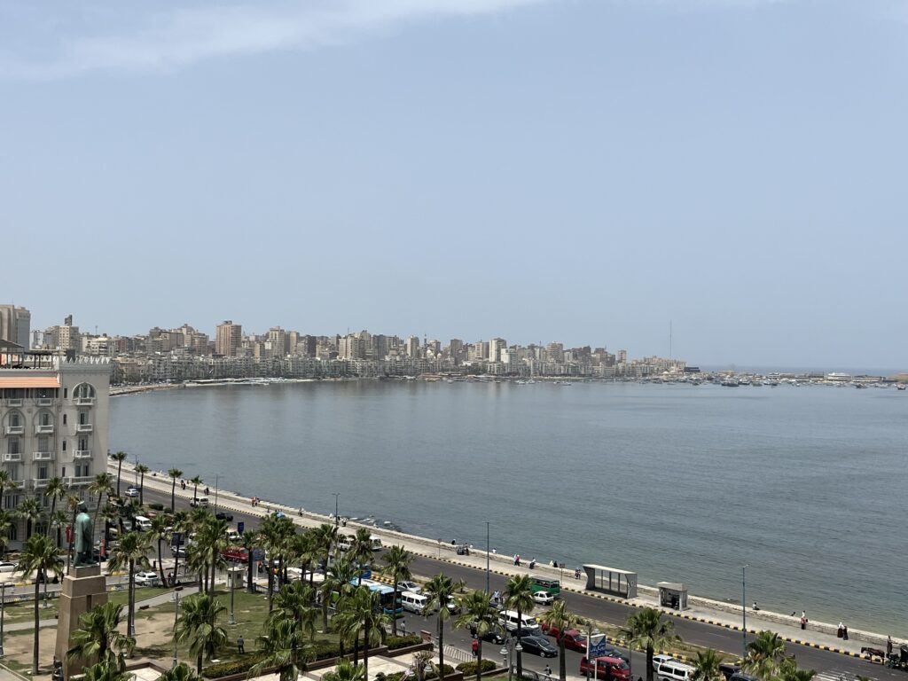 Udsigt over havnen i Alexandria, Egypten.